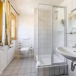 Watzdorfer Geleitschenke Und 호텔 3*