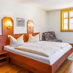 Watzdorfer Geleitschenke Und 3*