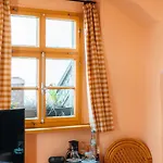 Watzdorfer Geleitschenke Und 3*