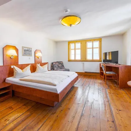 Hotel Watzdorfer Geleitschenke Und