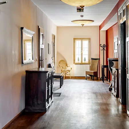 Hotel Watzdorfer Geleitschenke Und *