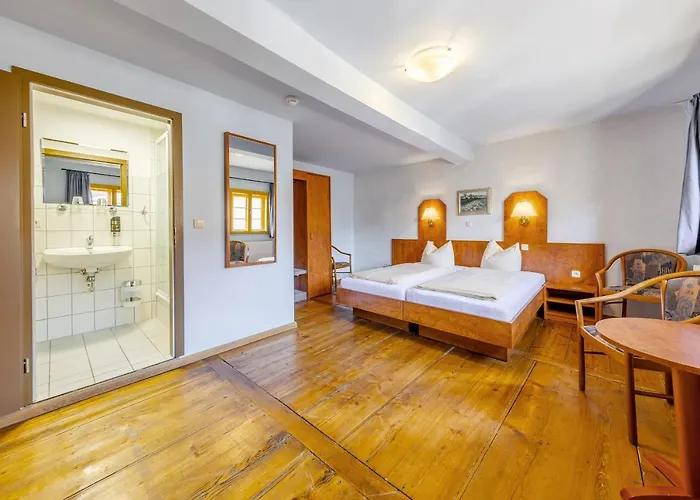 Watzdorfer Geleitschenke Und