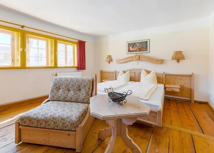 Hotel Watzdorfer Geleitschenke Und 3*