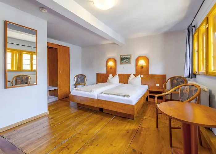 Watzdorfer Geleitschenke Und 3*