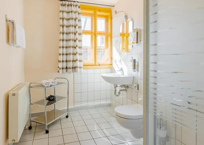 Hotel Watzdorfer Geleitschenke Und 3*