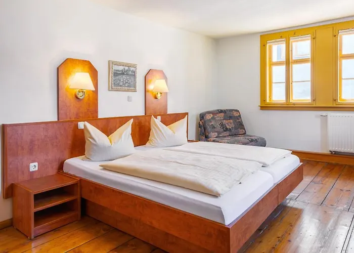 Watzdorfer Geleitschenke Und 3*