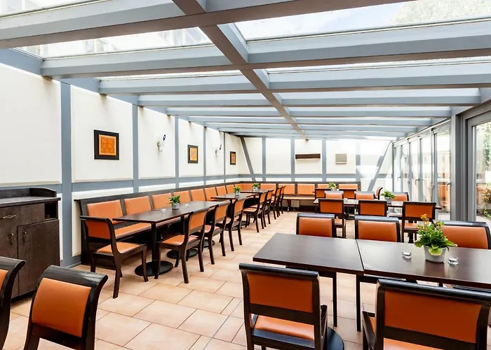 Hotel Watzdorfer Geleitschenke Und 3*