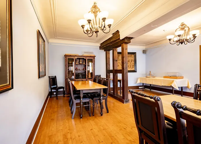 Watzdorfer Geleitschenke Und 3*