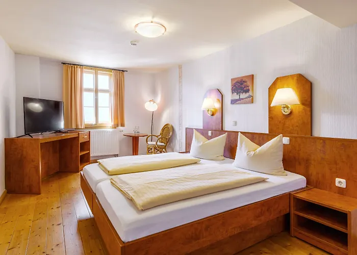 Hotel Watzdorfer Geleitschenke Und